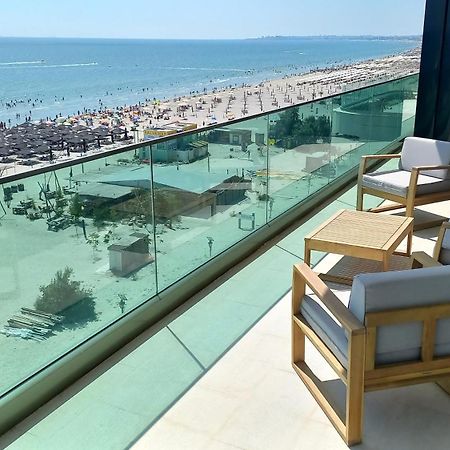 Luxury Promenada Apartment - Frontal Beachfront Mamaia Nord Navodari Dış mekan fotoğraf